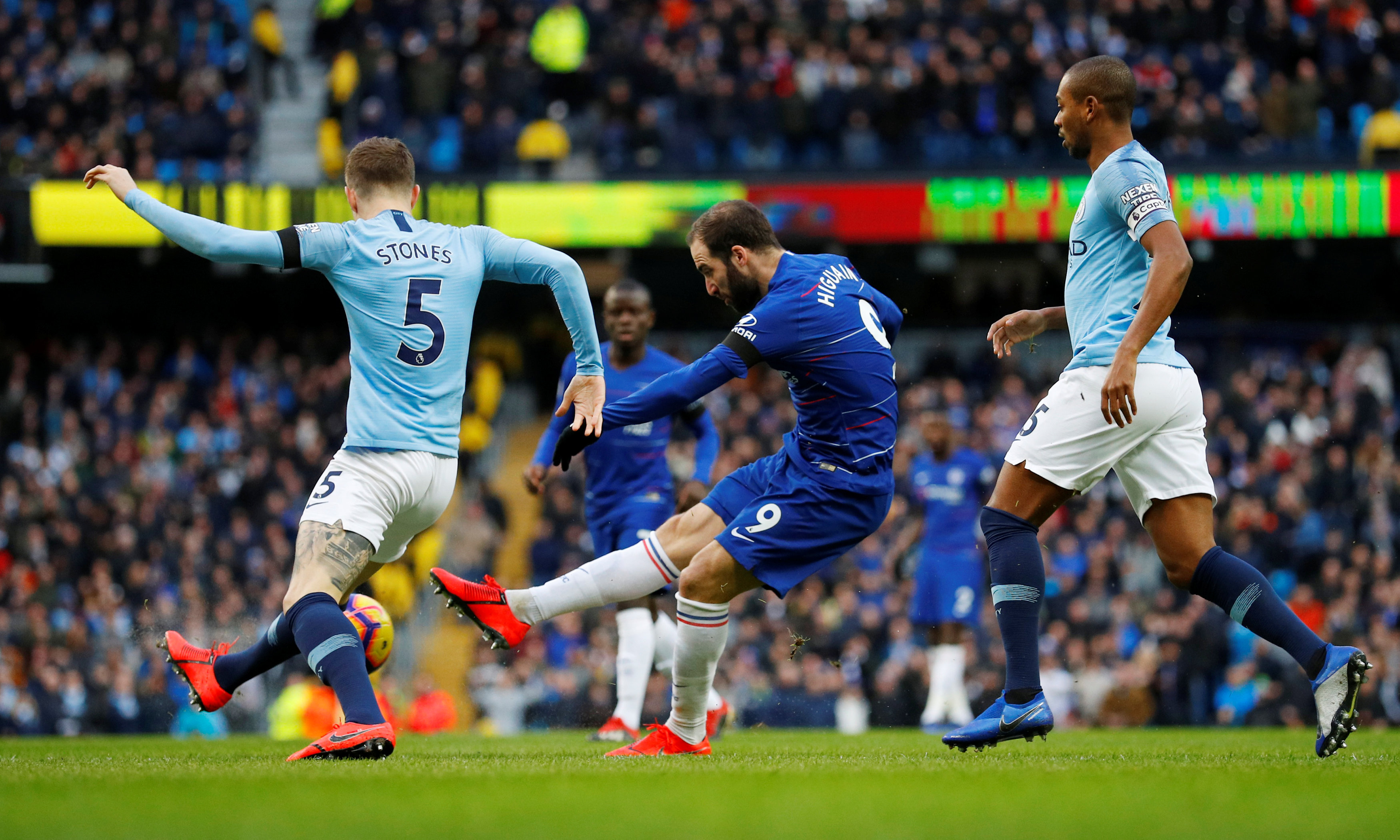 周五夜赛往 周五夜赛往