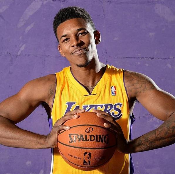 小改动牵一 小改动牵一